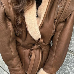 Autumn and winter new fashionable women's clothing elegant design sense European and American style fur integrated jacket