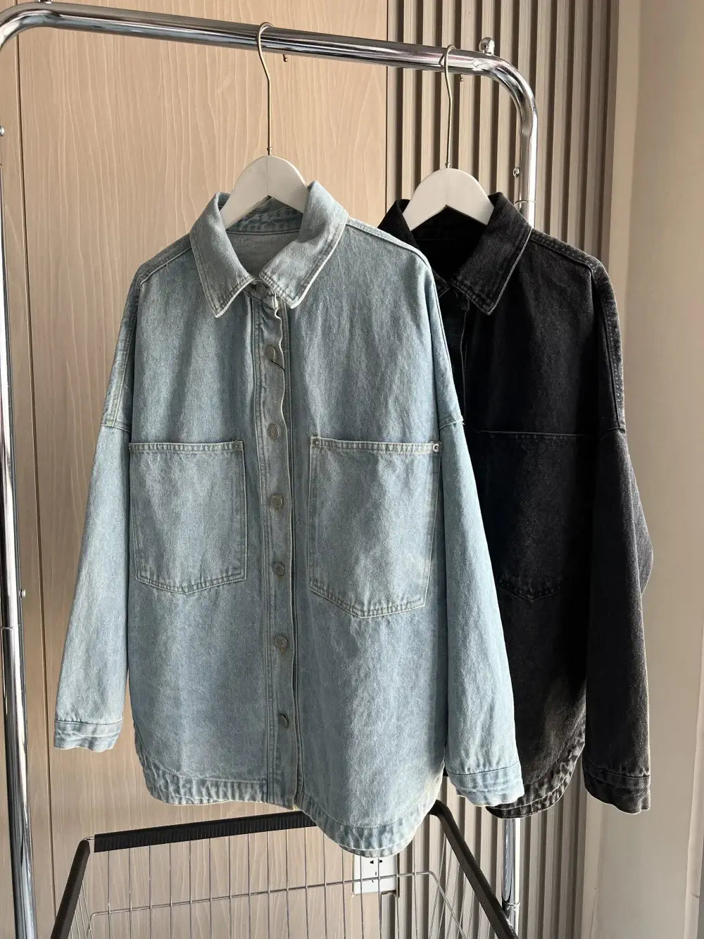 Denim Jacket 2024 traf Spring new all-cotton large pockets embellished loose version of women's shirt-style denim jacket